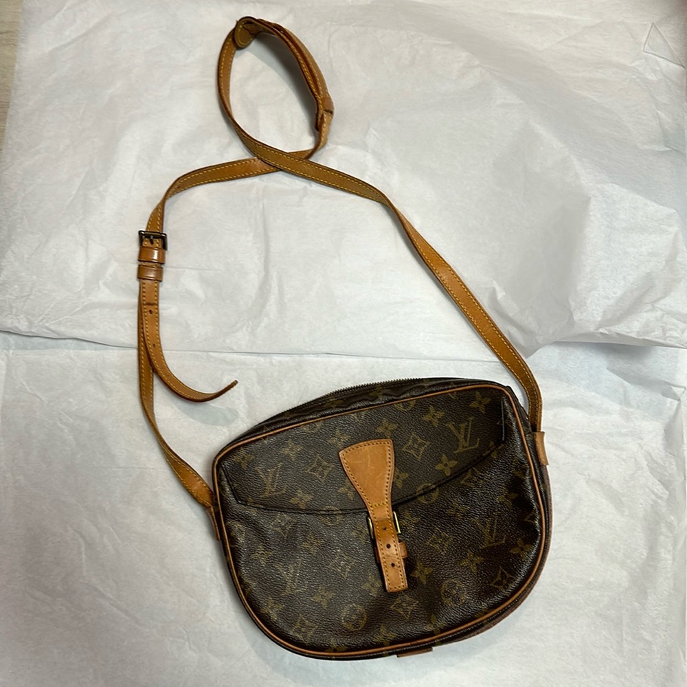 Louis Vuitton crossbody